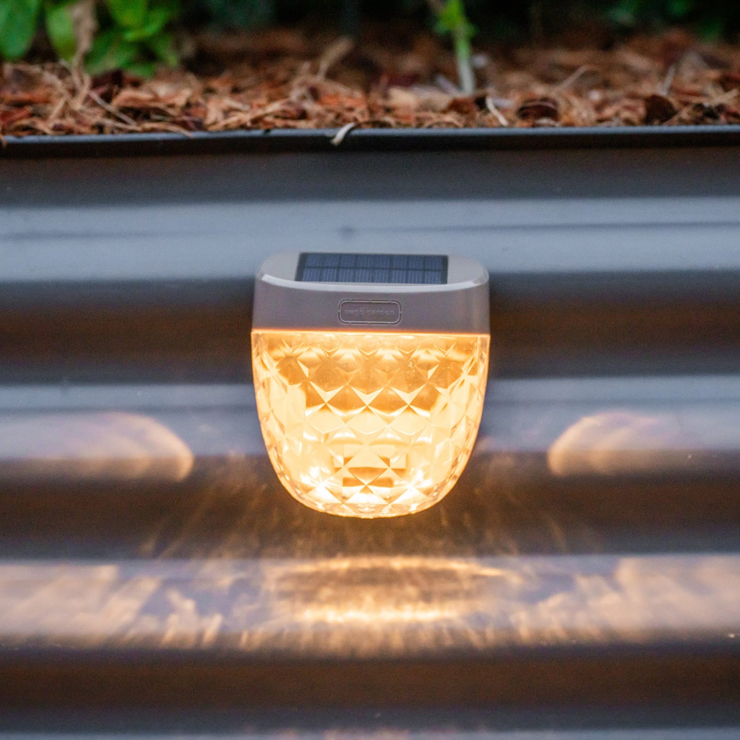 Diamond Garden Solar Light - Classic Mount